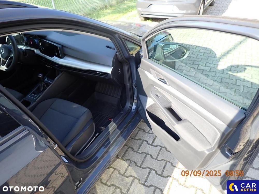 Volkswagen Golf - 21