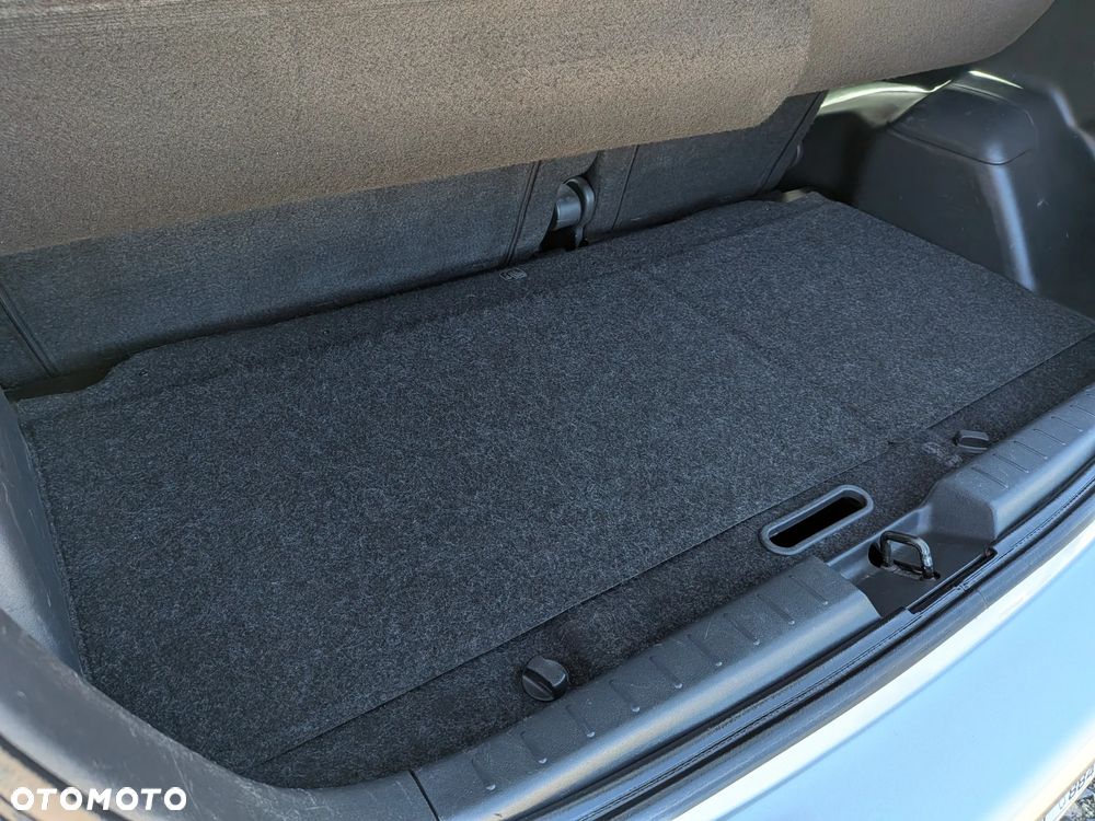 Toyota Yaris 1.0 Luna A/C - 19