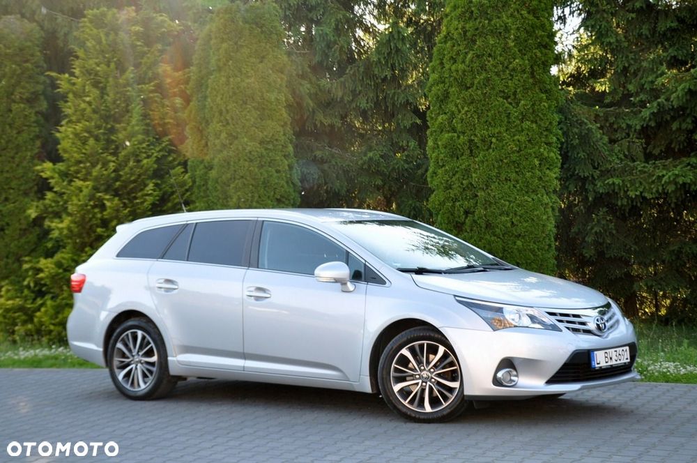 Toyota Avensis - 4