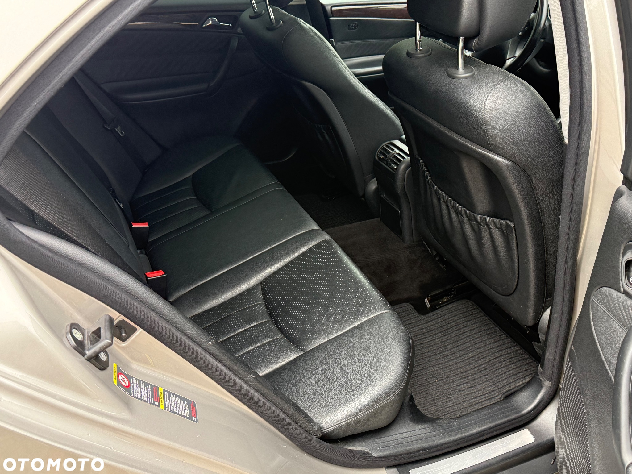 Mercedes-Benz Klasa C 350 Elegance - 2