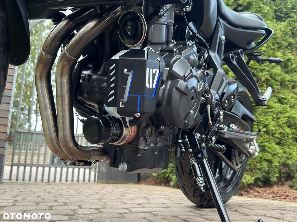 Yamaha MT - 12