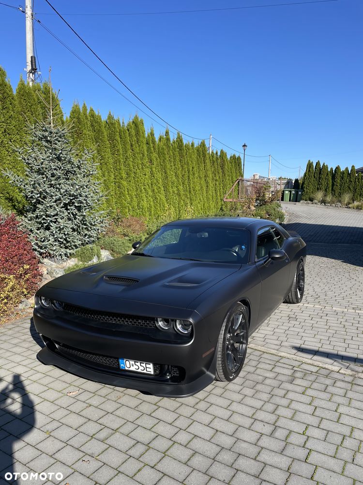 Dodge Challenger 6.4 Scat Pack - 2