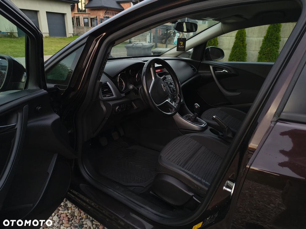 Opel Astra - 16