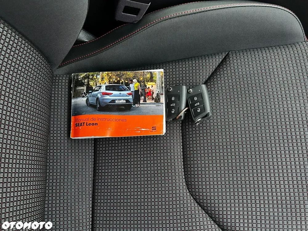 Seat Leon 2.0 TSI DSG OPF FR - 33