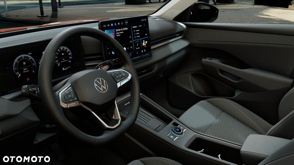 Volkswagen T-Roc - 10