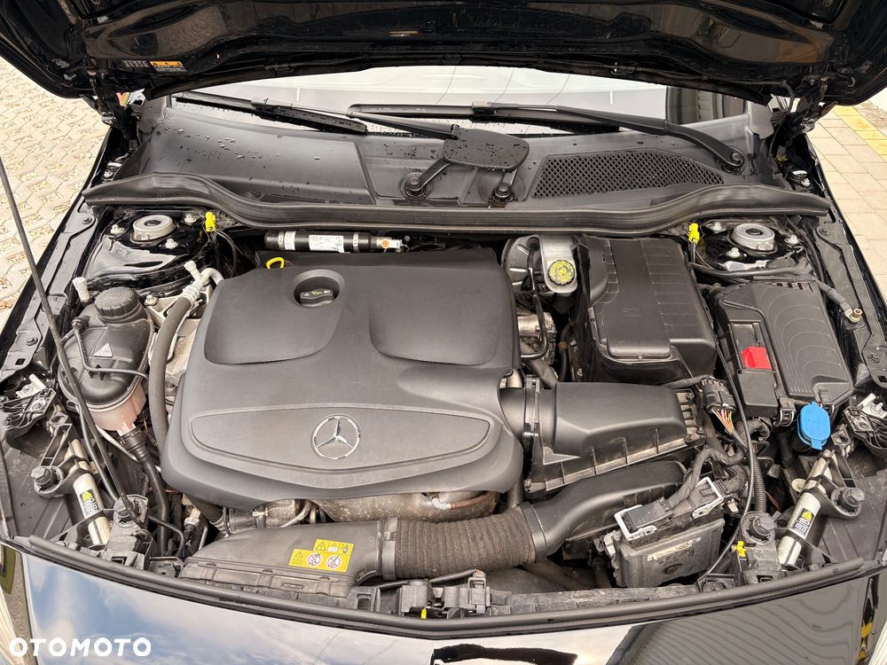 Mercedes-Benz Klasa A 220 4-Matic AMG Line - 10