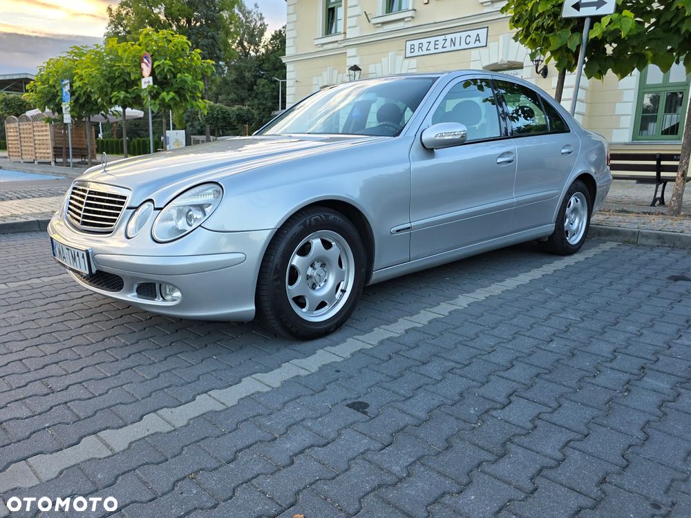 Mercedes-Benz Klasa E - 7