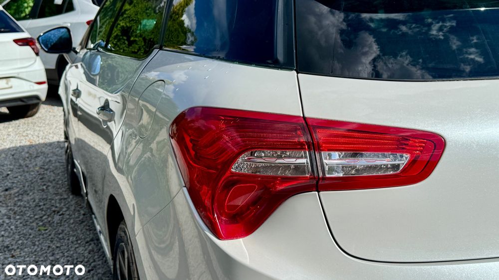 Citroën DS5 HDi 165 Business - 15