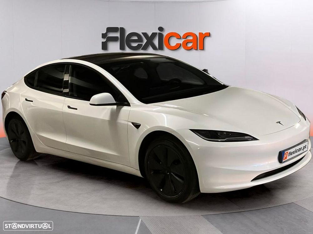 Tesla Model 3 - 1