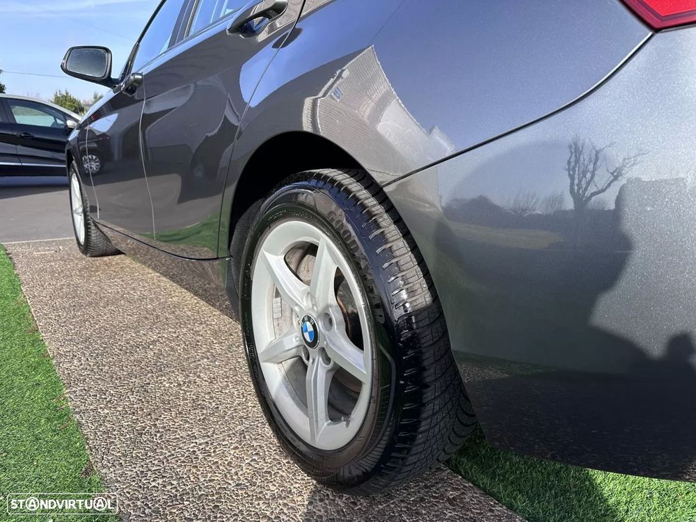 BMW 116 d Line Sport - 21