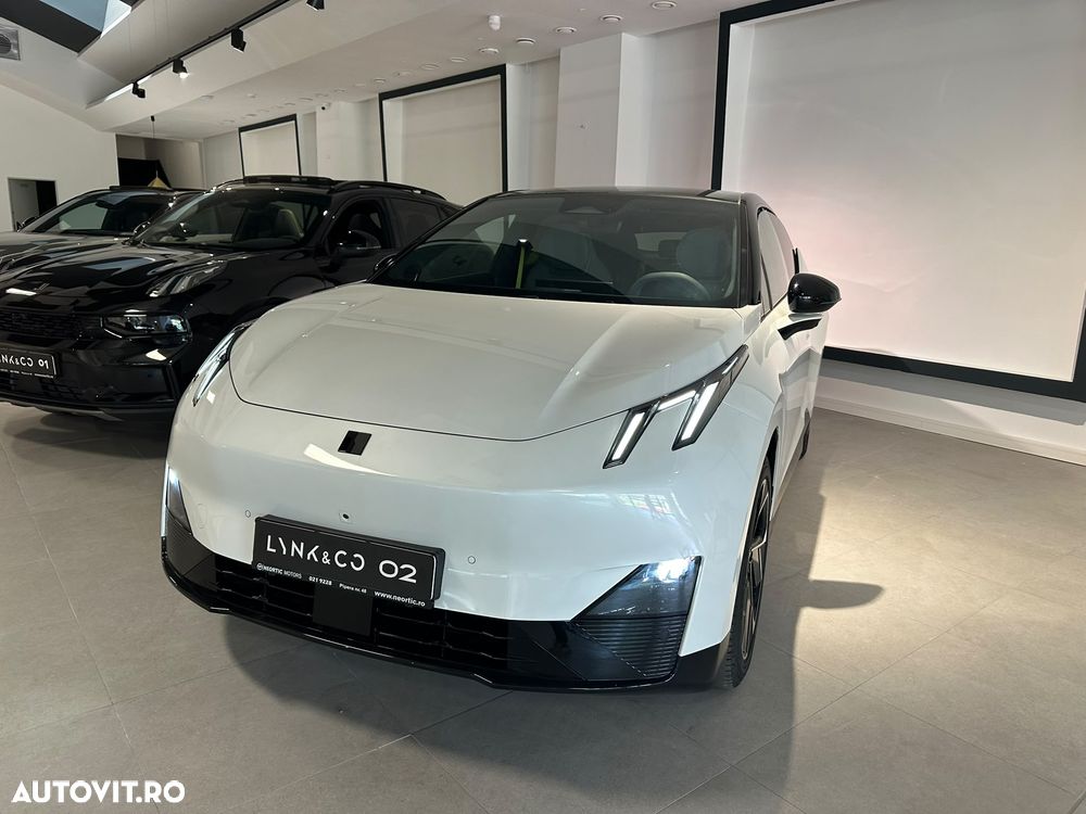 Lynk&Co 02 - 3