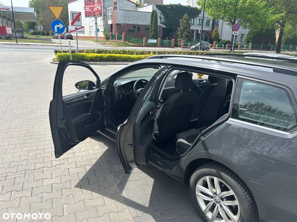 Volkswagen Golf 1.6 TDI BMT Highline - 25