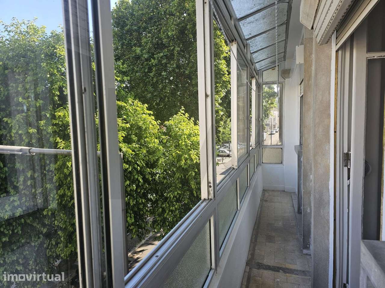 Apartamento T4 com Lareira e Marquise nas Mercês, Rio de Mouro - Grande imagem: 4/20
