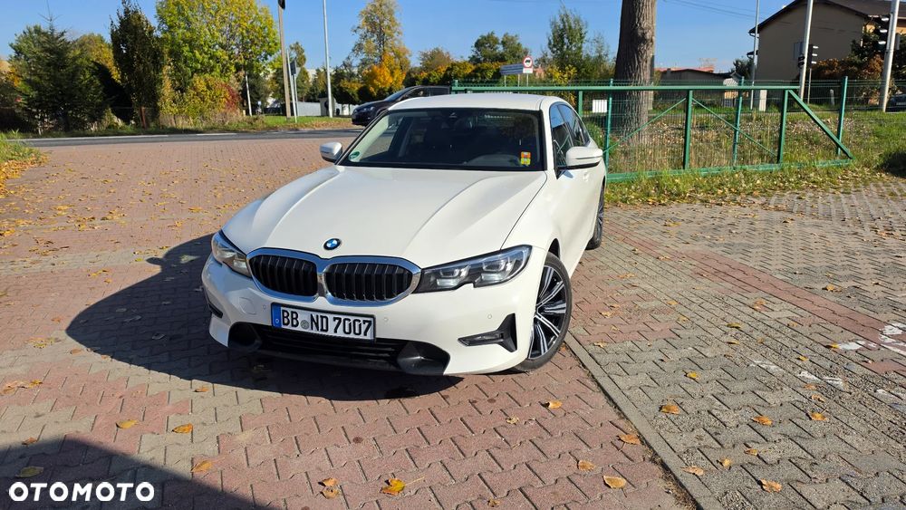 BMW Seria 3 318d Sport Line - 20