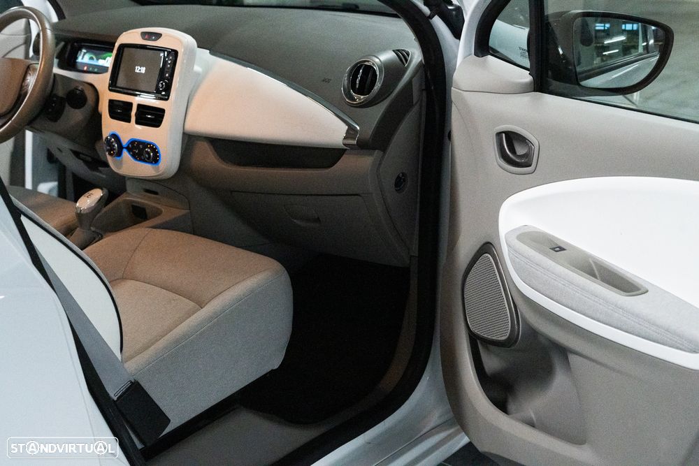 Renault Zoe (c/ Bateria) 41 kwh Intens - 18