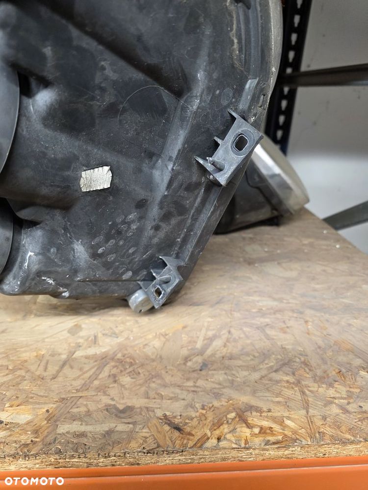 VOLKSWAGEN  POLO 9N OKULAR LAMPA PRZEDNIA PRAWA ANGLIK - 4