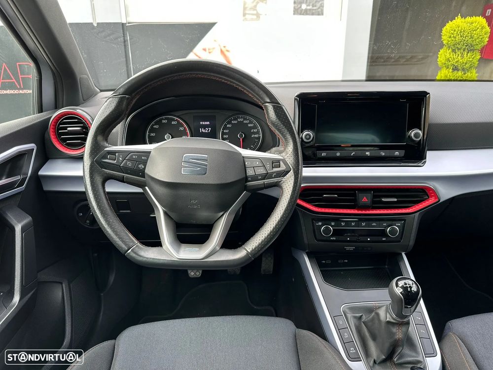 SEAT Arona 1.0 TSI FR - 14