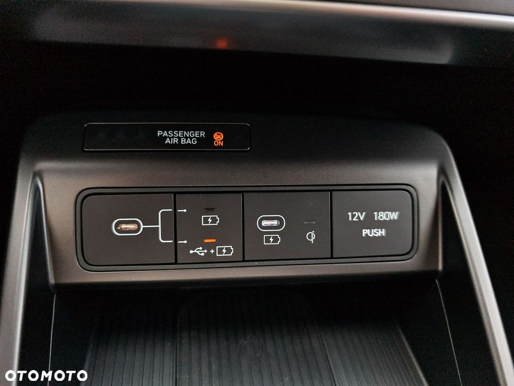 Hyundai Kona - 17