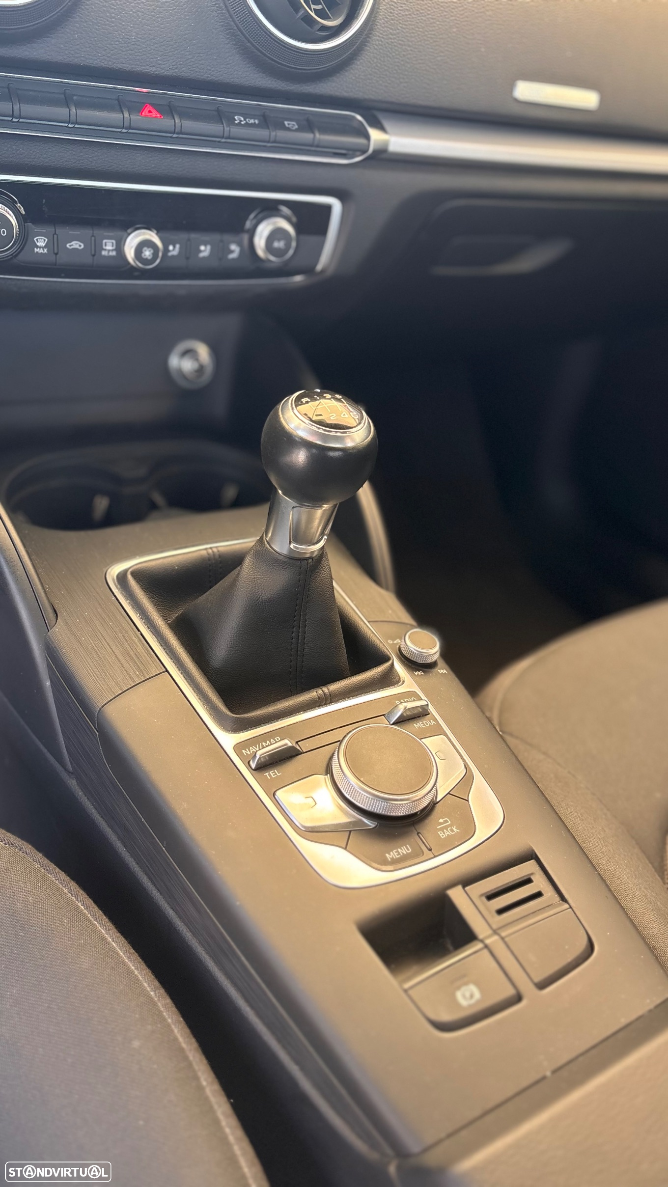 Audi A3 Limousine 30 TFSI - 8