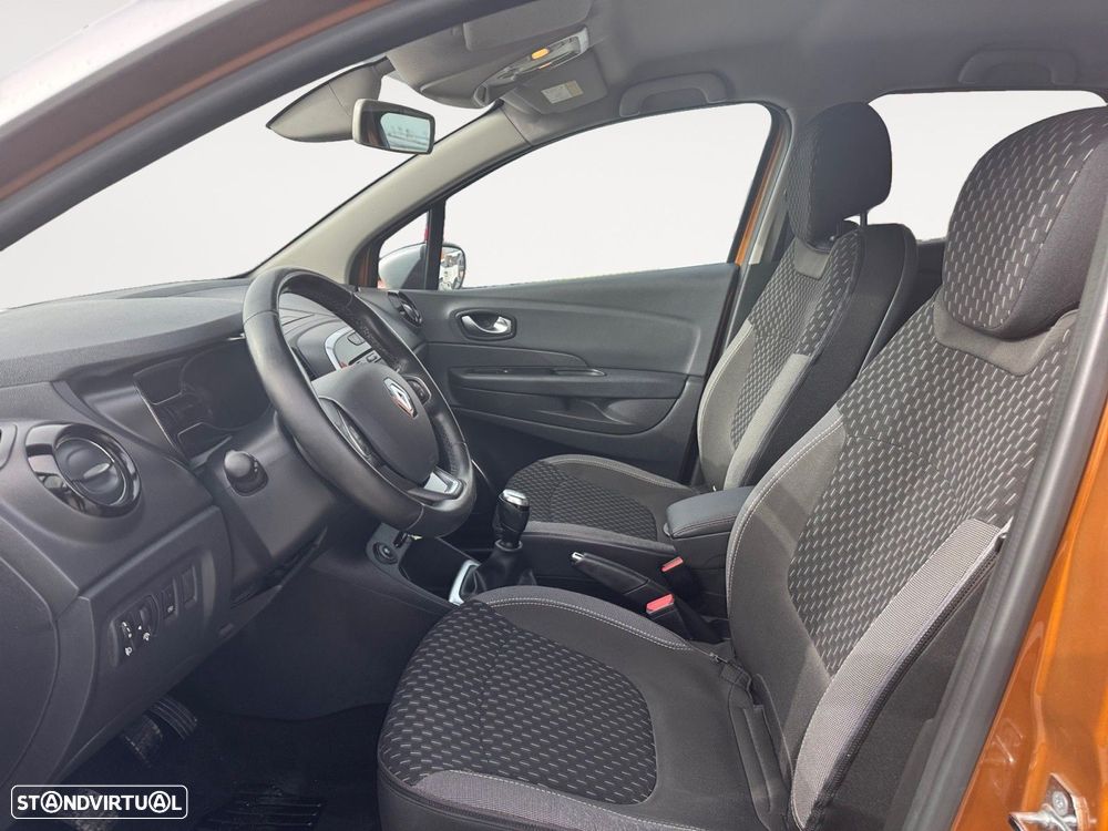 Renault Captur 0.9 TCE Exclusive - 9