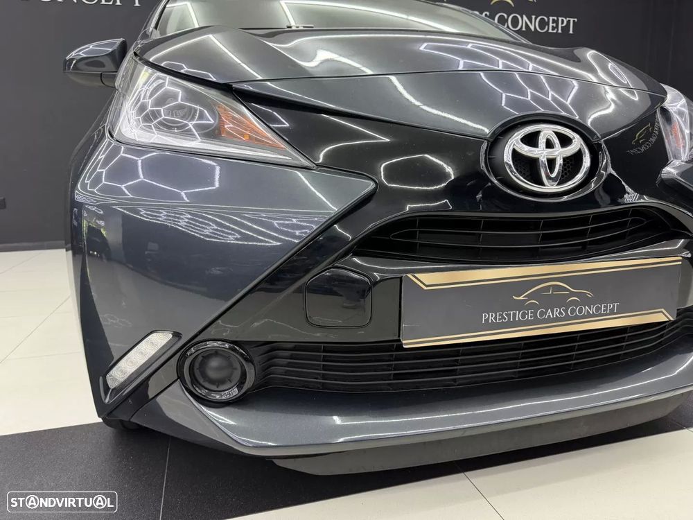 Toyota Aygo 1.0 X-Play+AC - 10