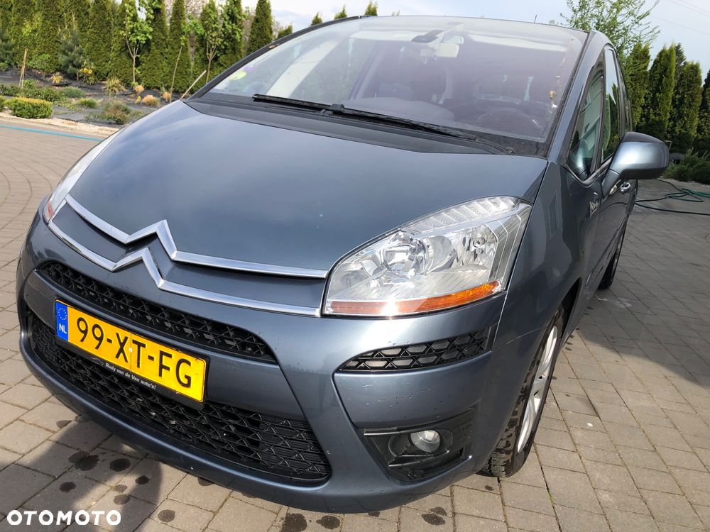 Citroën C4 Picasso 1.8 16V Confort - 10