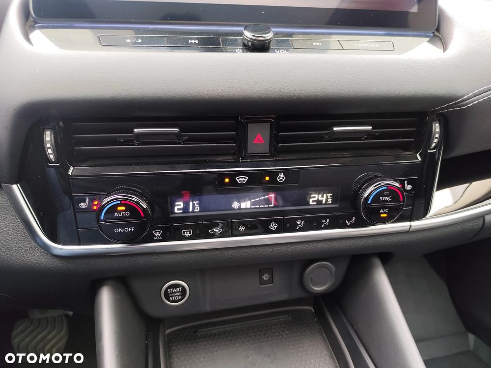 Nissan Qashqai 1.3 DIG-T MHEV N-Connecta Xtronic - 20