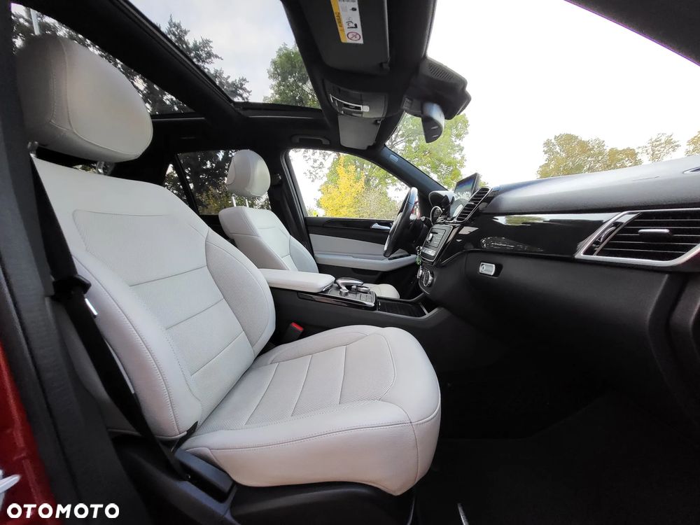 Mercedes-Benz GLE 350 d 4Matic 9G-TRONIC AMG Line - 20