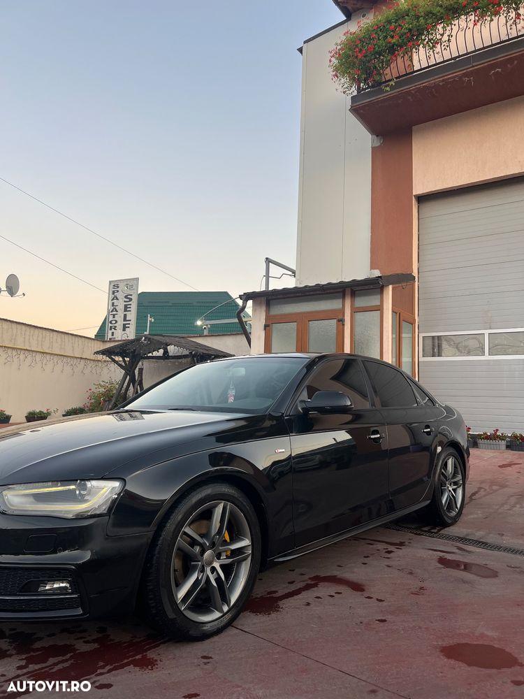 Audi A4 2.0 TDI quattro Stronic - 2