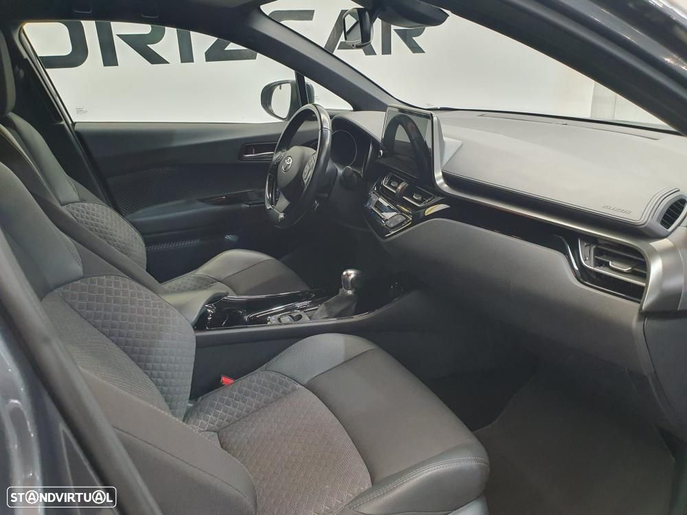 Toyota C-HR 1.8 Hybrid Exclusive - 16