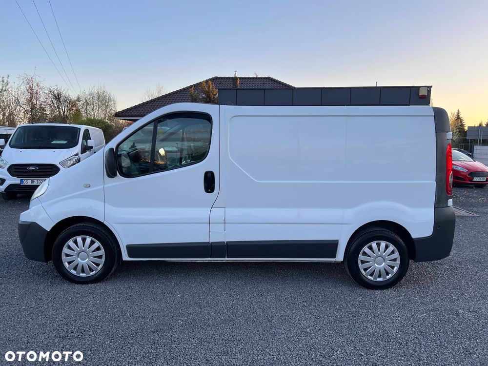 Renault TRAFIC - 4