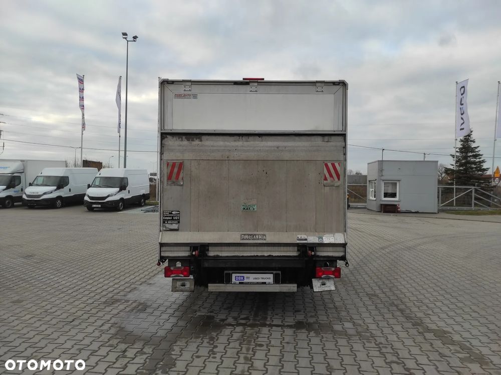 Iveco DAILY 50C18 3,5T - 7