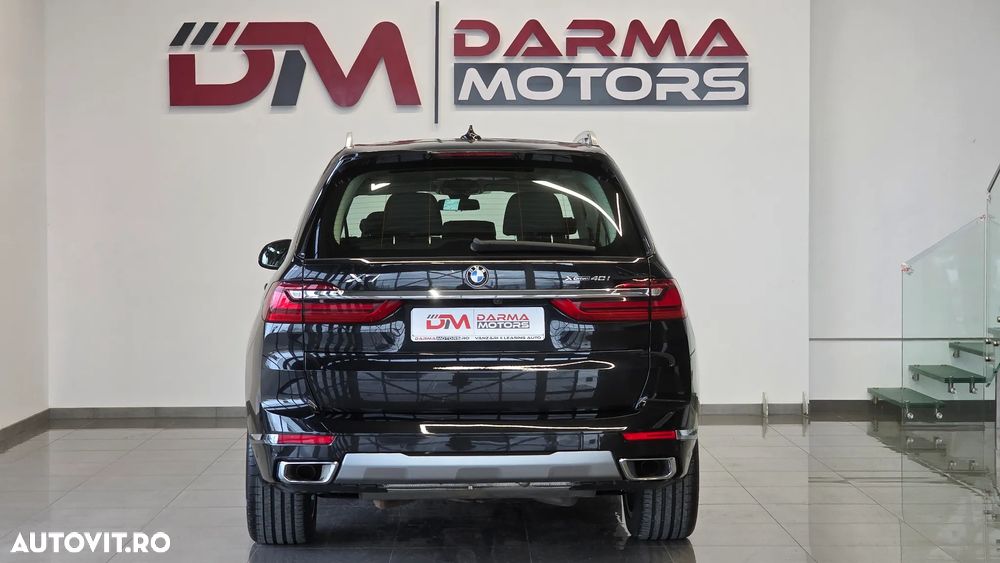BMW X7 xDrive40i - 7