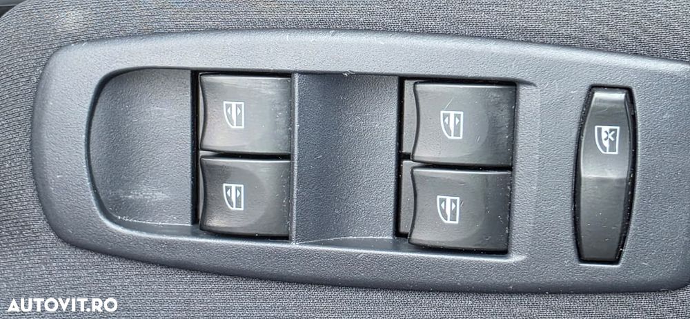 Renault Koleos - 16