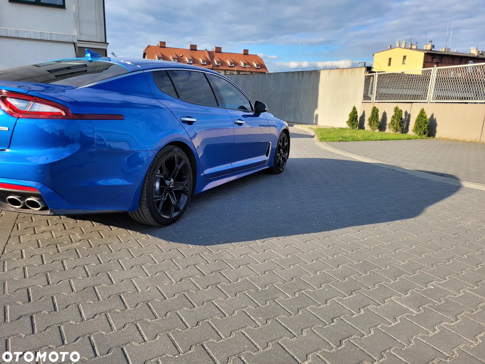 Kia Stinger - 3