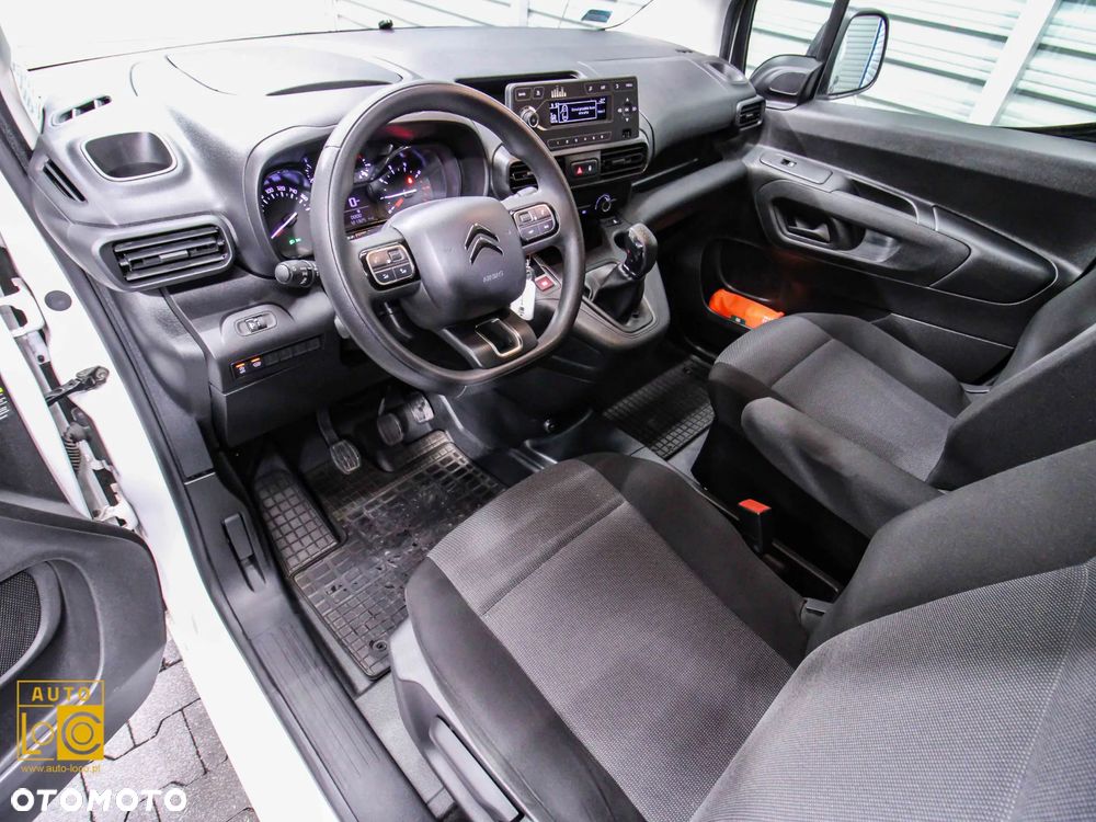 Citroën BERLINGO LONG FURGON - 13