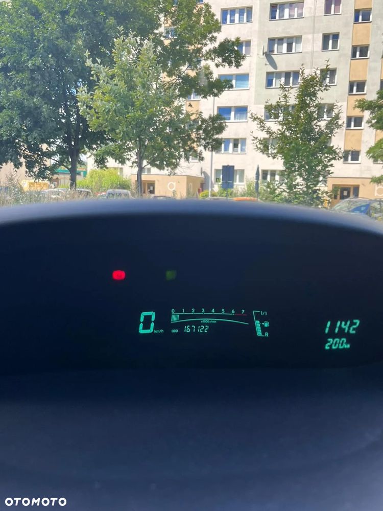 Toyota Yaris - 14