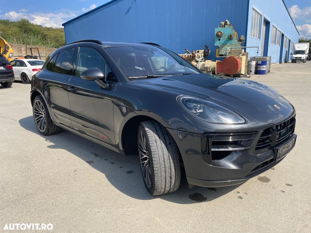 Porsche Macan - 5