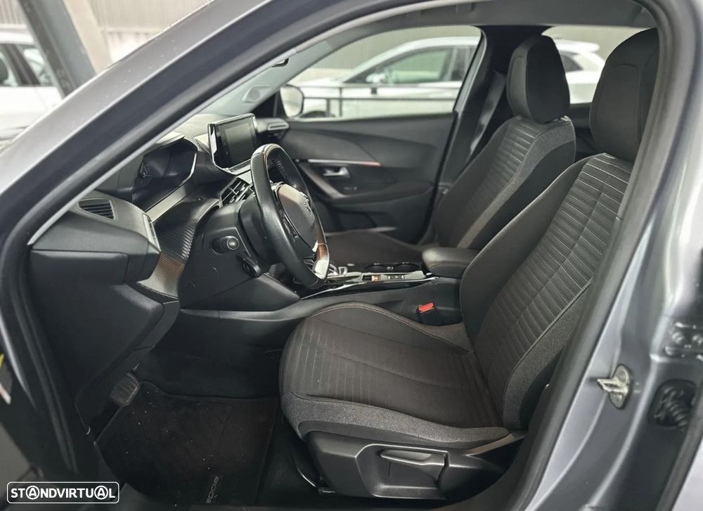 Peugeot e-2008 Active Pack - 13