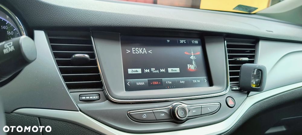 Opel Astra 1.4 T Enjoy - 10