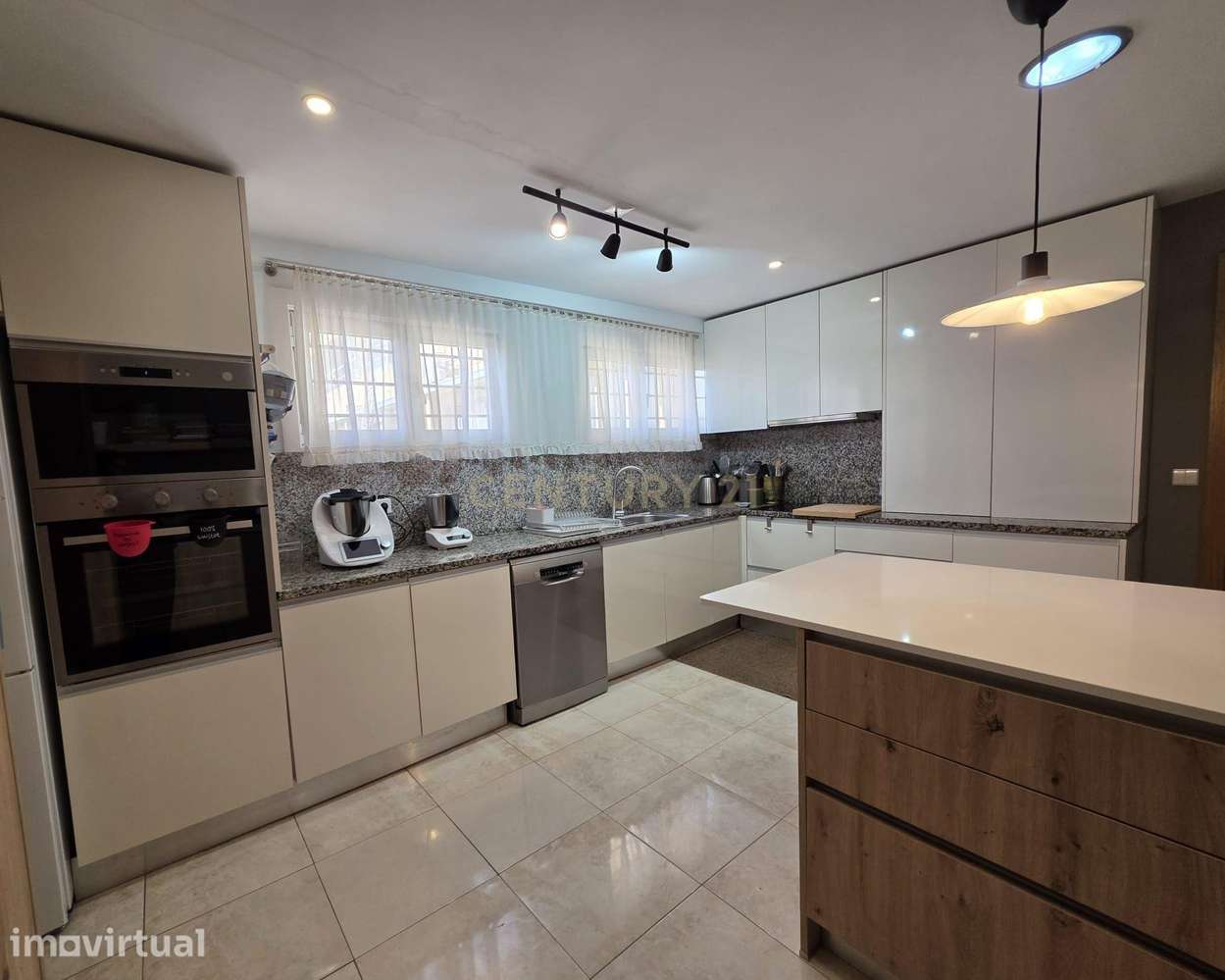 Apartamento T4 no centro do Porto, Bonfim - Grande imagem: 3/39