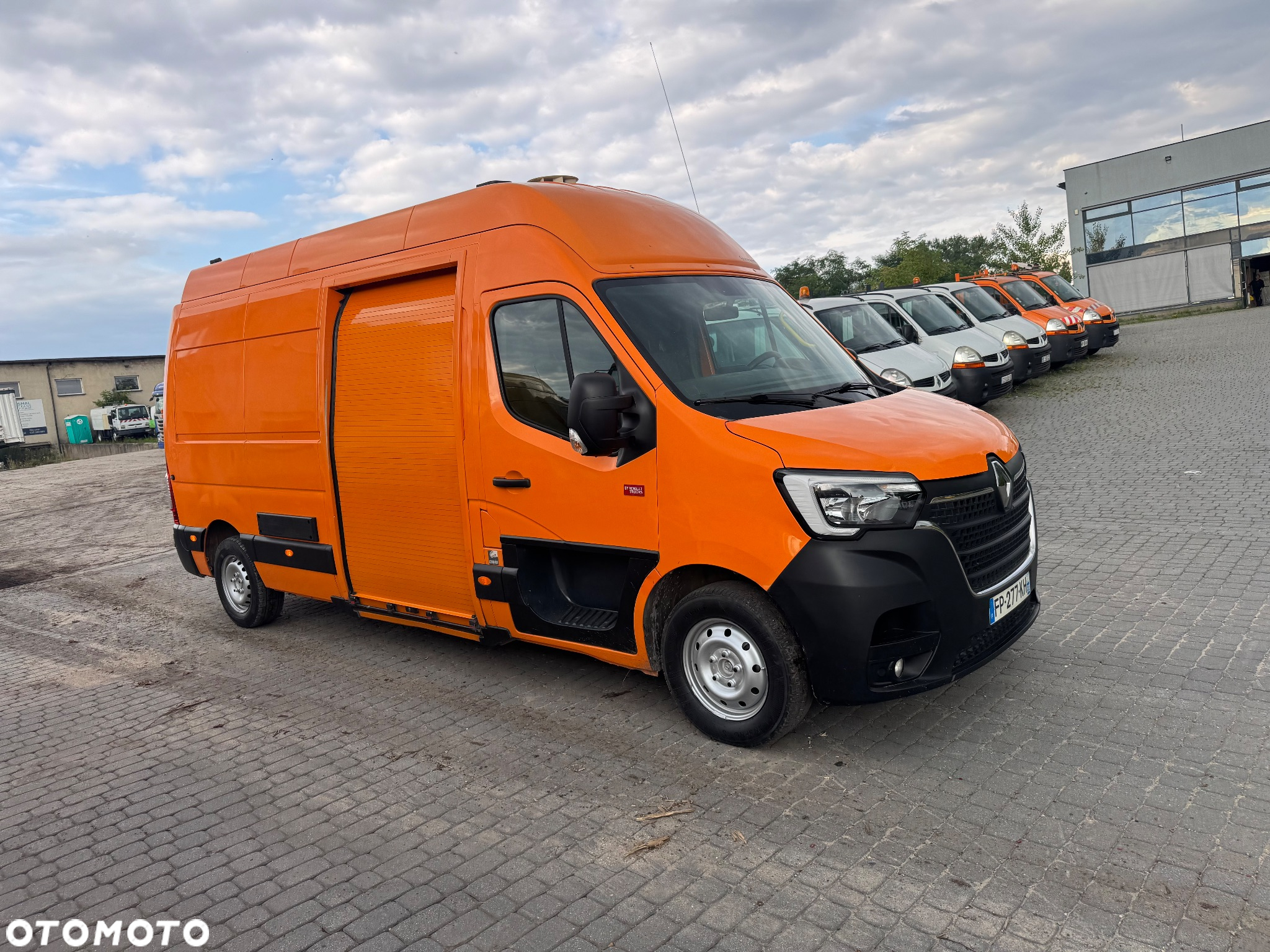 Renault Master klimatyzacja Mobilny serwis roboty drogowe Blaszak L3H3 super stan - 6