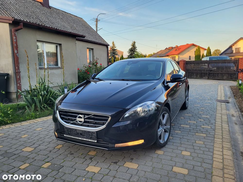 Volvo V40 T3 Momentum - 5