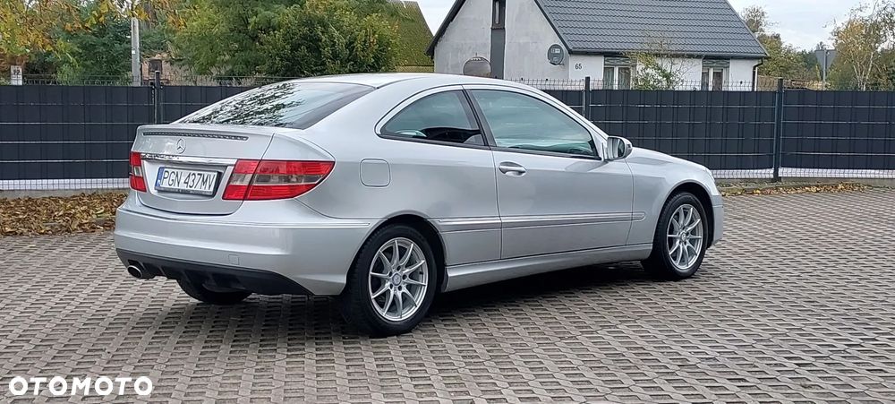 Mercedes-Benz CLC - 25