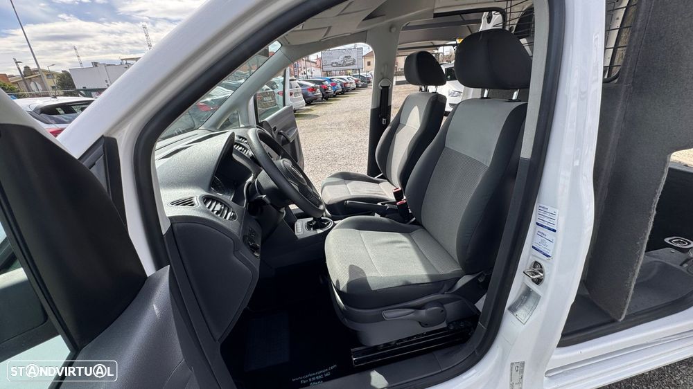 VW Caddy 1.6 TDi Extra AC Net - 24