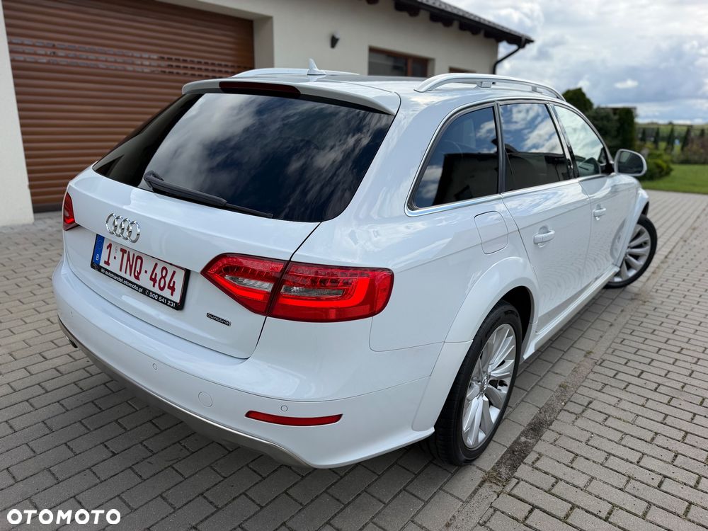 Audi A4 Allroad 2.0 TDI Quattro - 25