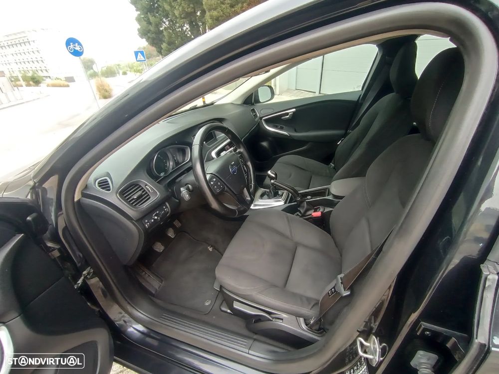 Volvo V40 1.6 D2 Momentum - 12