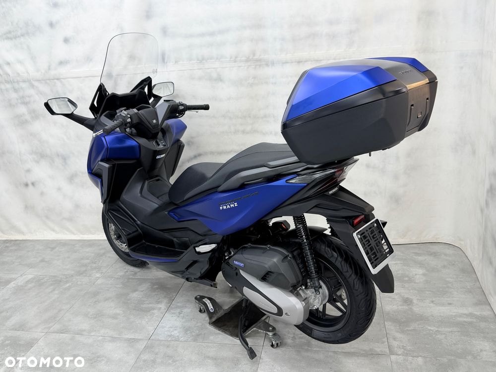 Honda NSS - 6