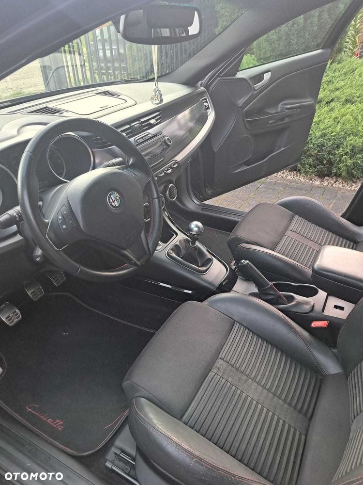 Alfa Romeo Giulietta - 5