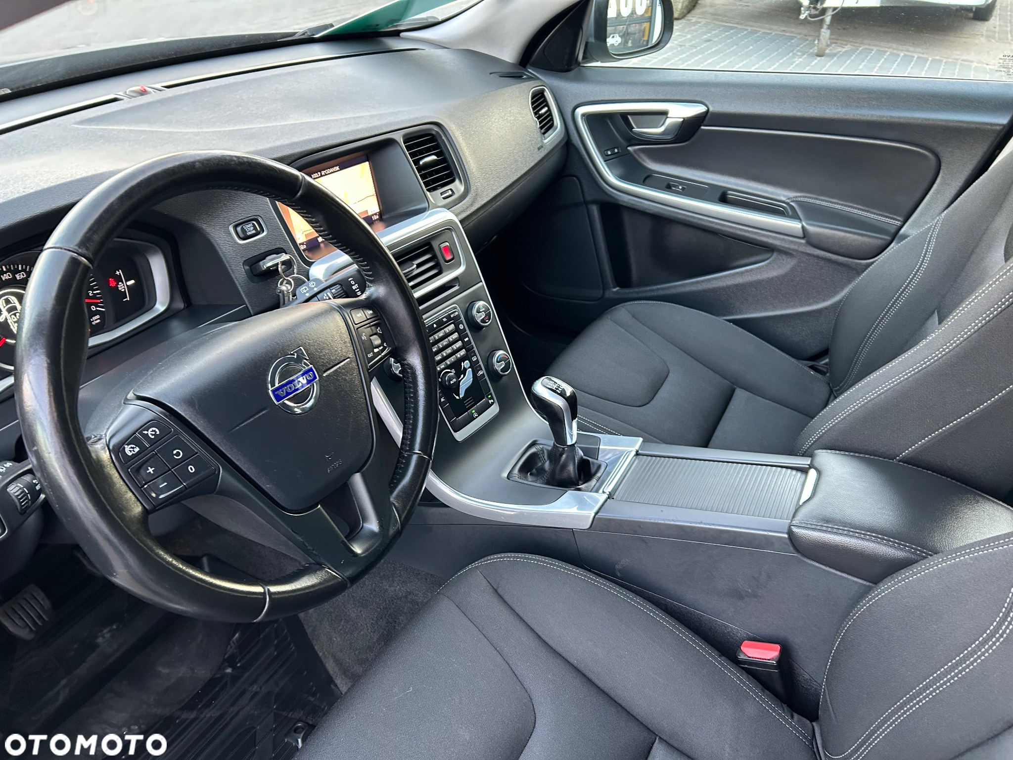 Volvo V60 D2 Drive-E Dynamic Edition (Momentum) - 34
